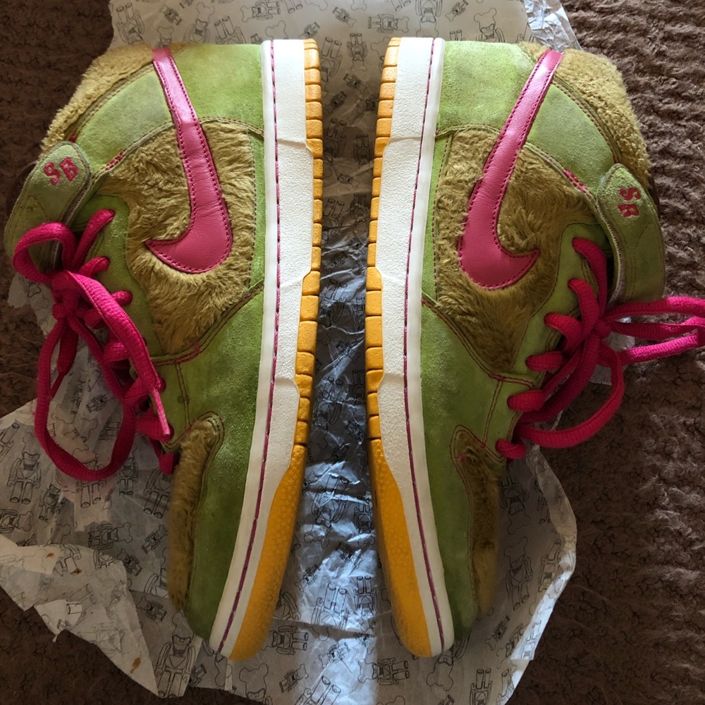 Nike Dunk SB “Three Bears”